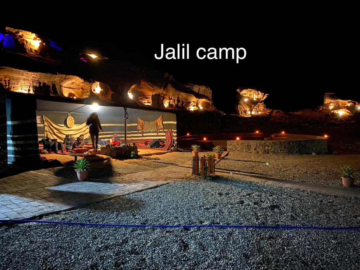 Desert Island Camp Wadi Rum Esterno foto